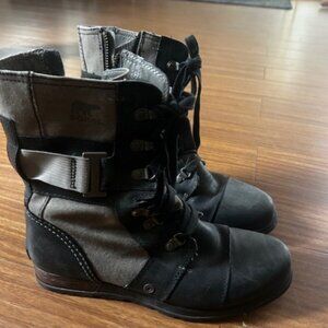 Sorel Major Carly Combat boot